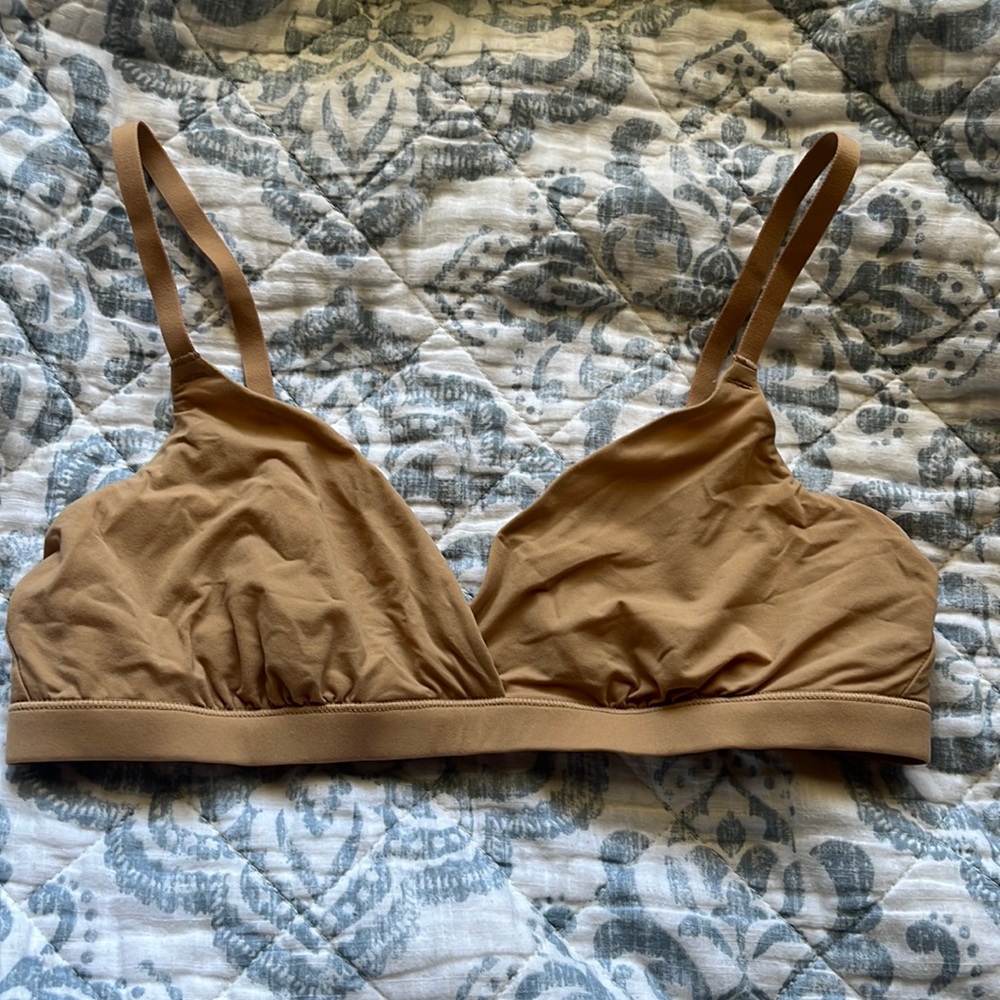 Skims unpadded bra